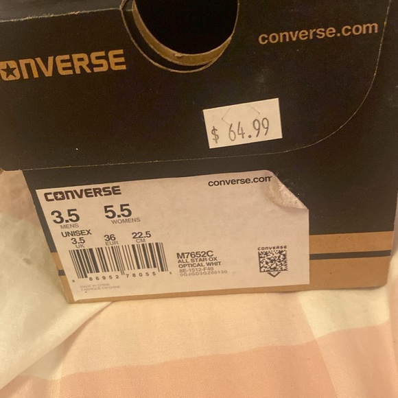 White Converse - Picture 4 of 4